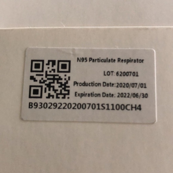 BYD Care N95 Foldable Particulate Respirator Masks. 36 masks total. - Picture 5 of 7